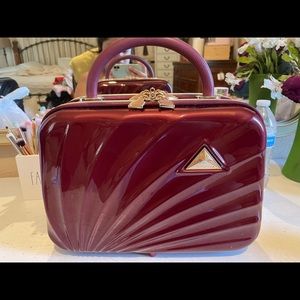 Triforce makeup case